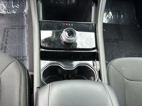 Certified 2023 Jeep Grand Cherokee Laredo AWD/4WD image 22