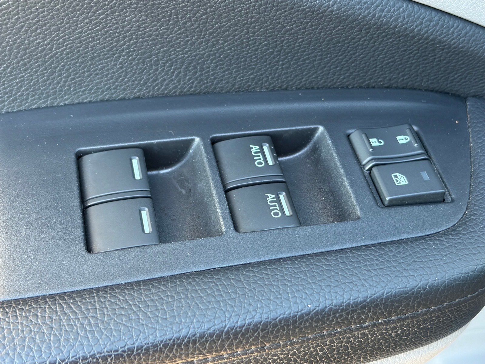 Used 2021 Honda Pilot Touring image 19