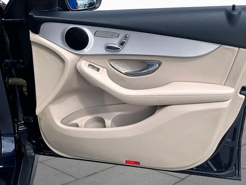 Used 2017 Mercedes-Benz GLC 300 image 25
