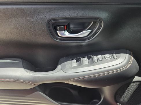 Certified 2025 Honda HR-V Sport image 26