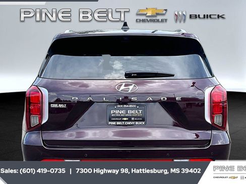 Used 2024 Hyundai Palisade Calligraphy FWD image 4