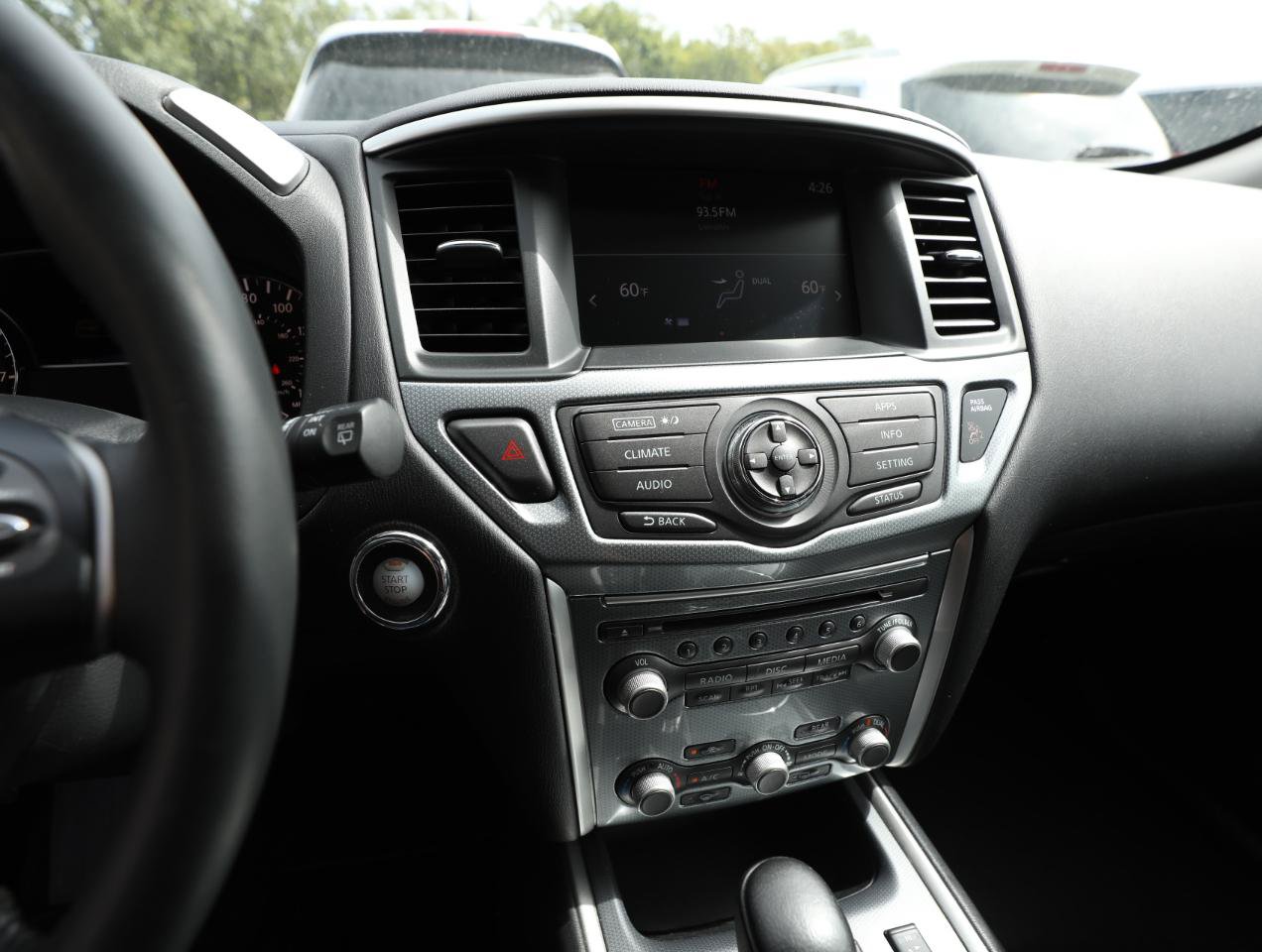 Used 2017 Nissan Pathfinder SL FWD image 20