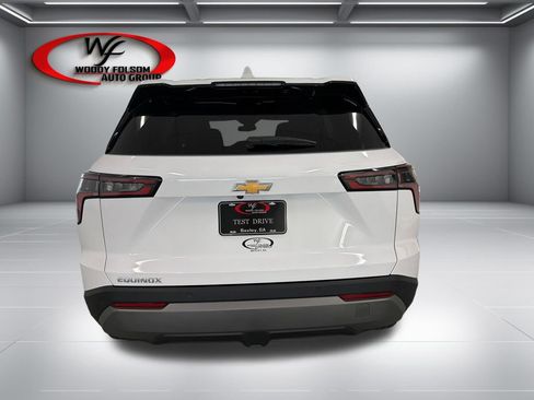 New 2026 Chevrolet Equinox LT FWD image 6