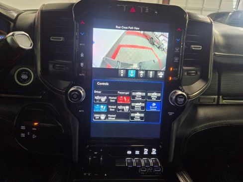 Used 2019 RAM 2500 Limited AWD/4WD image 63