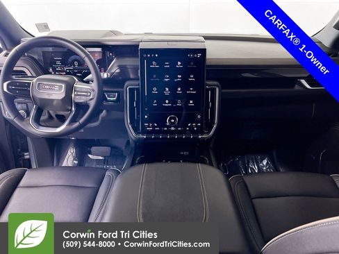Used 2025 GMC Yukon Elevation w/ LPO, Floor Liner Package AWD/4WD image 7