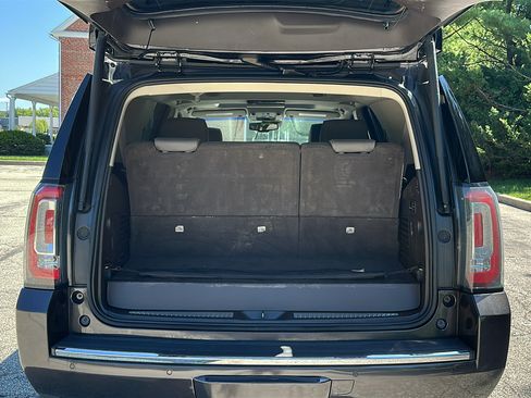 Used 2018 GMC Yukon Denali w/ Open Road Package AWD/4WD image 7
