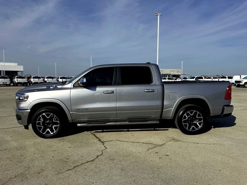 Used 2025 RAM 1500 Laramie image 10