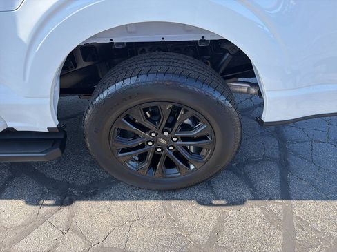 Used 2025 Ford F150 Lariat w/ Equipment Group 502A High AWD/4WD image 13