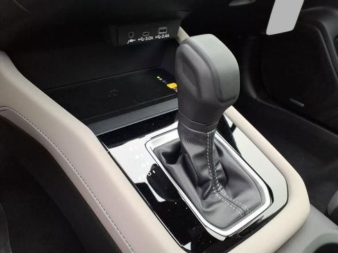 New 2025 Subaru Forester Limited image 8