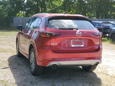 New 2025 MAZDA CX-5 Signature image 2