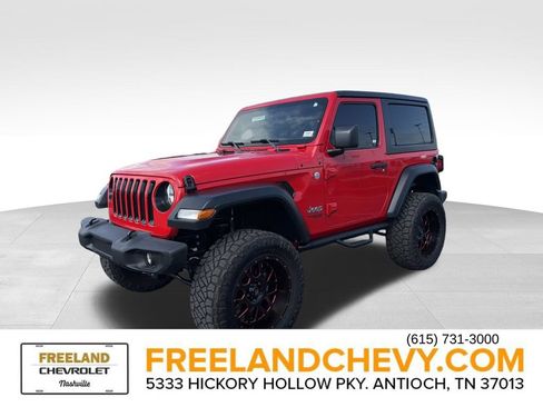 Used 2019 Jeep Wrangler Sport AWD/4WD image 7