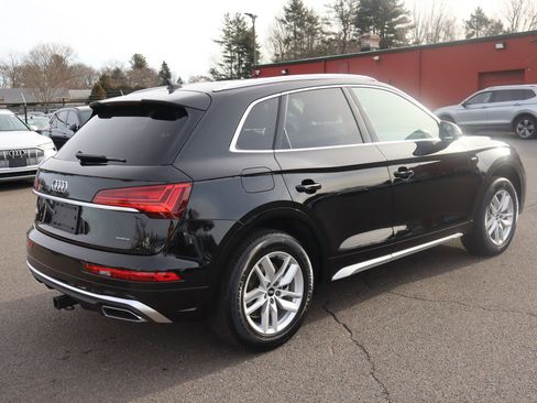 Used 2022 Audi Q5 2.0T Premium w/ Convenience Package image 5