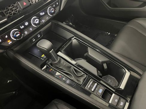 Used 2024 Honda Accord Touring image 24