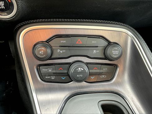 Used 2015 Dodge Challenger SXT w/ Super Sport Group (SS/T) RWD image 14