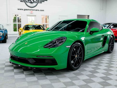 Used 2023 Porsche 718 Cayman GTS RWD image 4