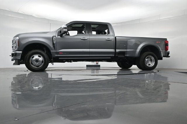 New 2026 Ford F350 Lariat w/ Lariat Ultimate Package AWD/4WD image 45