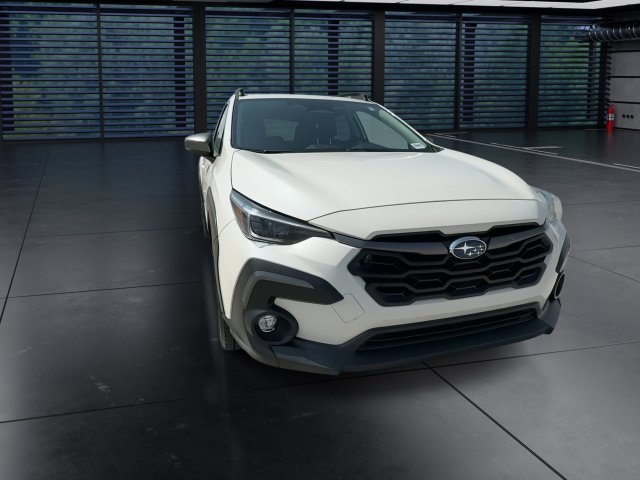 Used 2024 Subaru Crosstrek 2.5i Limited AWD/4WD image 3