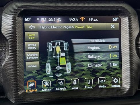 Used 2022 Jeep Wrangler Unlimited Sahara w/ Cold Weather Group AWD/4WD image 39
