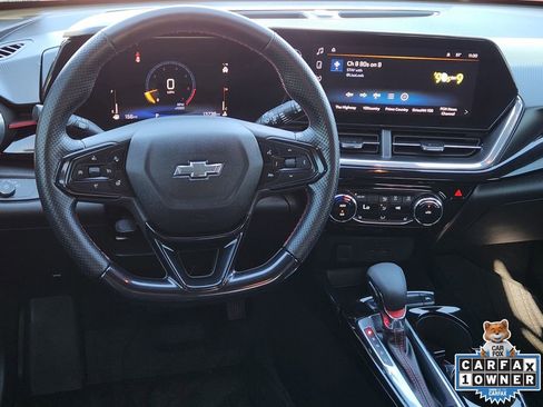 Used 2024 Chevrolet Trax RS w/ Driver Confidence Package image 41