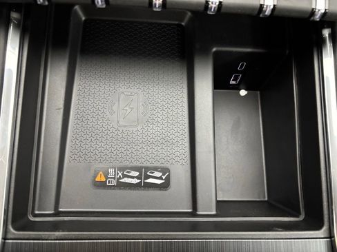 New 2026 GMC Acadia Elevation w/ Elevation Premium Package image 31