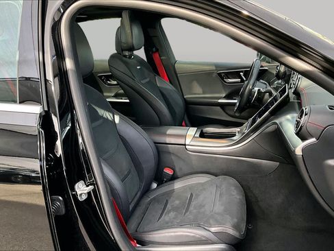 Certified 2025 Mercedes-Benz C 43 AMG 4MATIC Sedan image 9