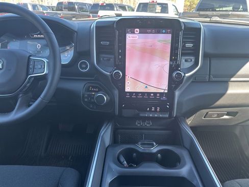 New 2026 RAM 1500 Big Horn AWD/4WD image 18