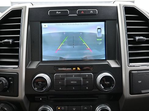 Used 2018 Ford F150 Lariat RWD image 31