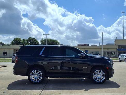 Used 2023 Chevrolet Tahoe High Country w/ Premium Package 2 RWD image 20