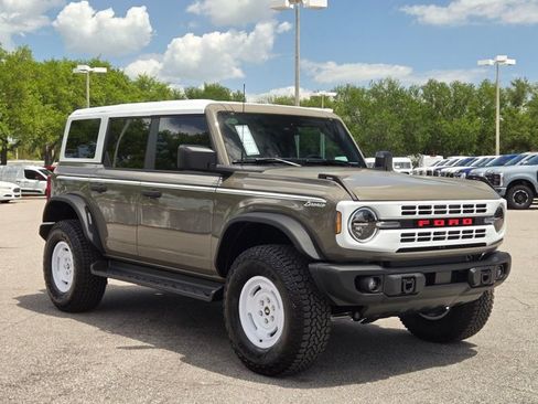 New 2026 Ford Bronco Heritage Edition AWD/4WD image 5