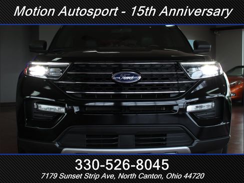 Used 2020 Ford Explorer XLT w/ Equipment Group 202A AWD/4WD image 45