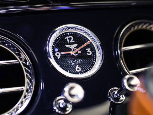 Used 2024 Bentley Continental GT Speed image 28