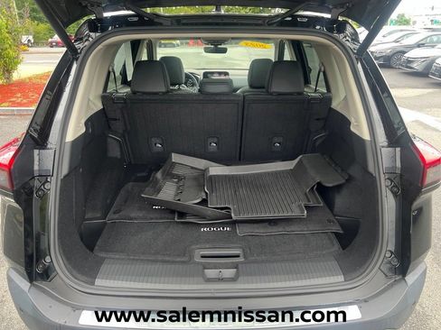 Used 2023 Nissan Rogue SL w/ SL Premium Package AWD/4WD image 21