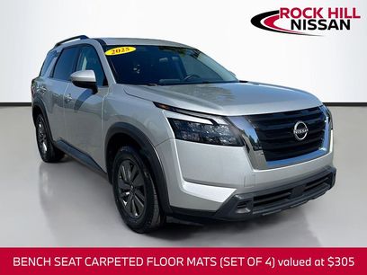 Certified 2025 Nissan Pathfinder SV