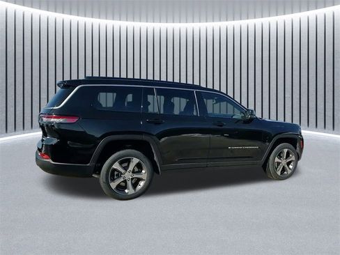New 2026 Jeep Grand Cherokee L Limited image 7