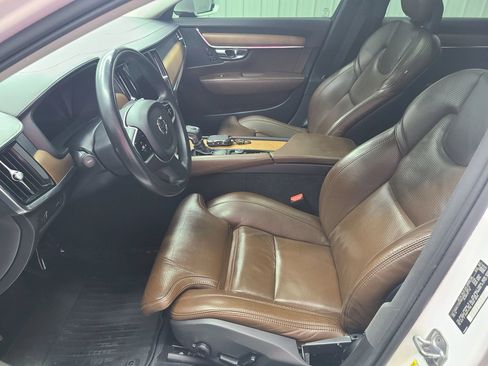 Used 2018 Volvo S90 T6 Inscription w/ Convenience Package AWD/4WD image 22