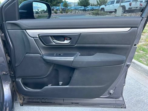 Used 2018 Honda CR-V LX image 29