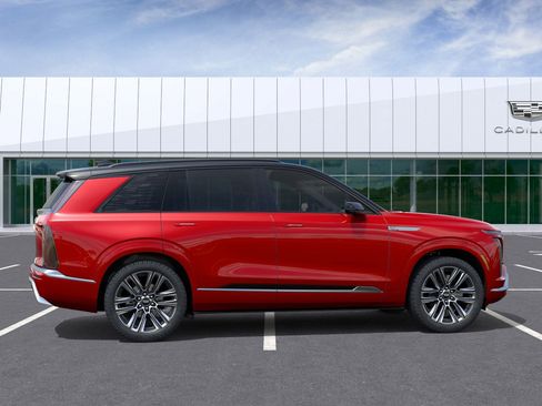 New 2026 Cadillac Vistiq Platinum w/ LPO, Floor Liner Package image 5