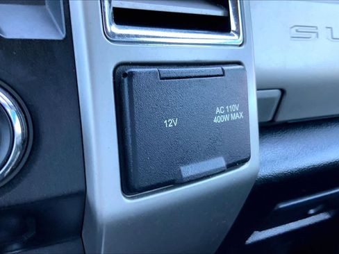 Used 2017 Ford F250 Lariat w/ Lariat Value Package image 35