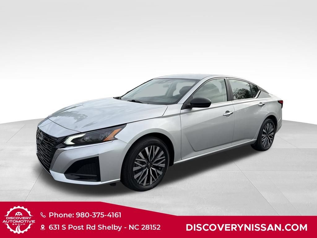 Certified 2025 Nissan Altima 2.5 SV AWD/4WD 360° Tour