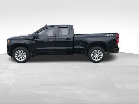Used 2024 Chevrolet Silverado 1500 Custom AWD/4WD image 4