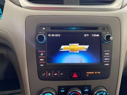 Used 2016 Chevrolet Traverse LS FWD image 45
