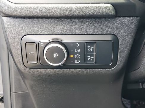 Certified 2024 Ford Escape ST-Line Elite w/ Premium Technology Package AWD/4WD image 19