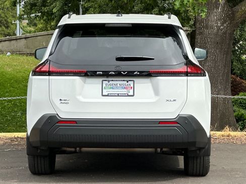 Used 2026 Toyota RAV4 XLE Premium w/ Weather Package AWD/4WD image 7