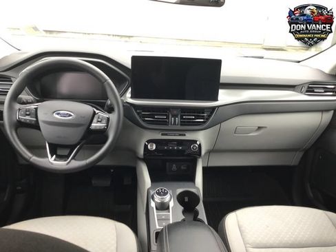 Used 2025 Ford Escape Active w/ Tech Pack #1 FWD image 12