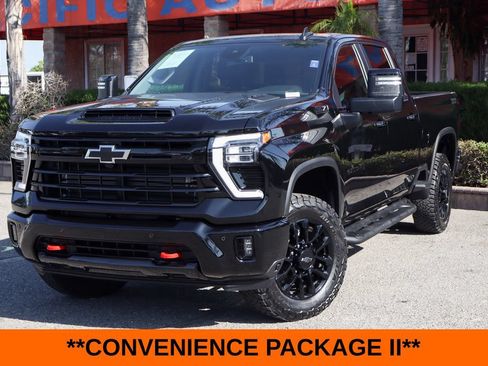 Used 2025 Chevrolet Silverado 2500 LT w/ Trail Boss Package AWD/4WD image 4