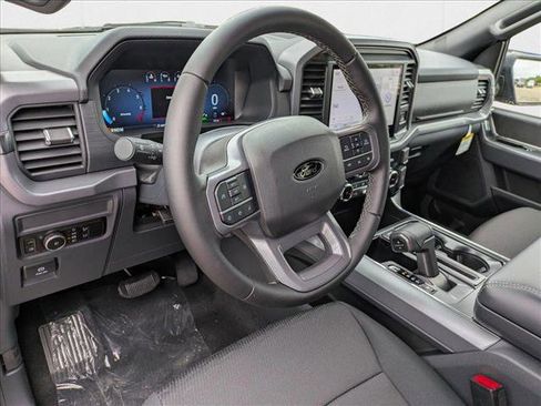 New 2025 Ford F150 XLT w/ Equipment Group 301A Standard image 3