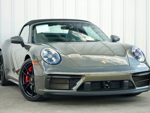 Used 2022 Porsche 911 Targa 4 GTS image 4