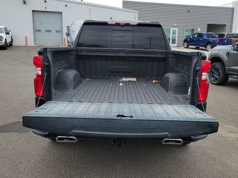 Used 2020 Chevrolet Silverado 1500 High Country w/ Technology Package AWD/4WD image 14