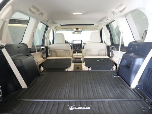 Used 2023 Lexus GX 460 Premium AWD/4WD image 33