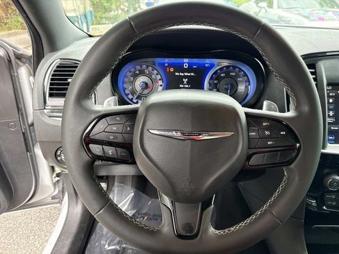 Used 2023 Chrysler 300 S RWD image 40